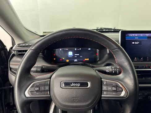 Used 2022 Jeep Compass Trailhawk w/ Trailhawk Elite Group AWD/4WD image 24