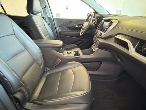 Used 2023 GMC Terrain SLT w/ Tech Package FWD image 26