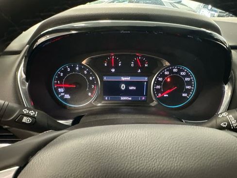 Certified 2023 Chevrolet Traverse LT image 18