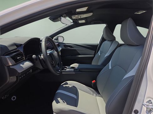New 2026 Toyota Camry SE FWD image 20