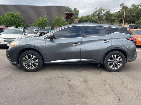 Used 2016 Nissan Murano SV AWD/4WD image 4