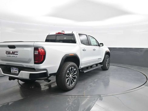 New 2026 GMC Canyon Denali AWD/4WD image 7