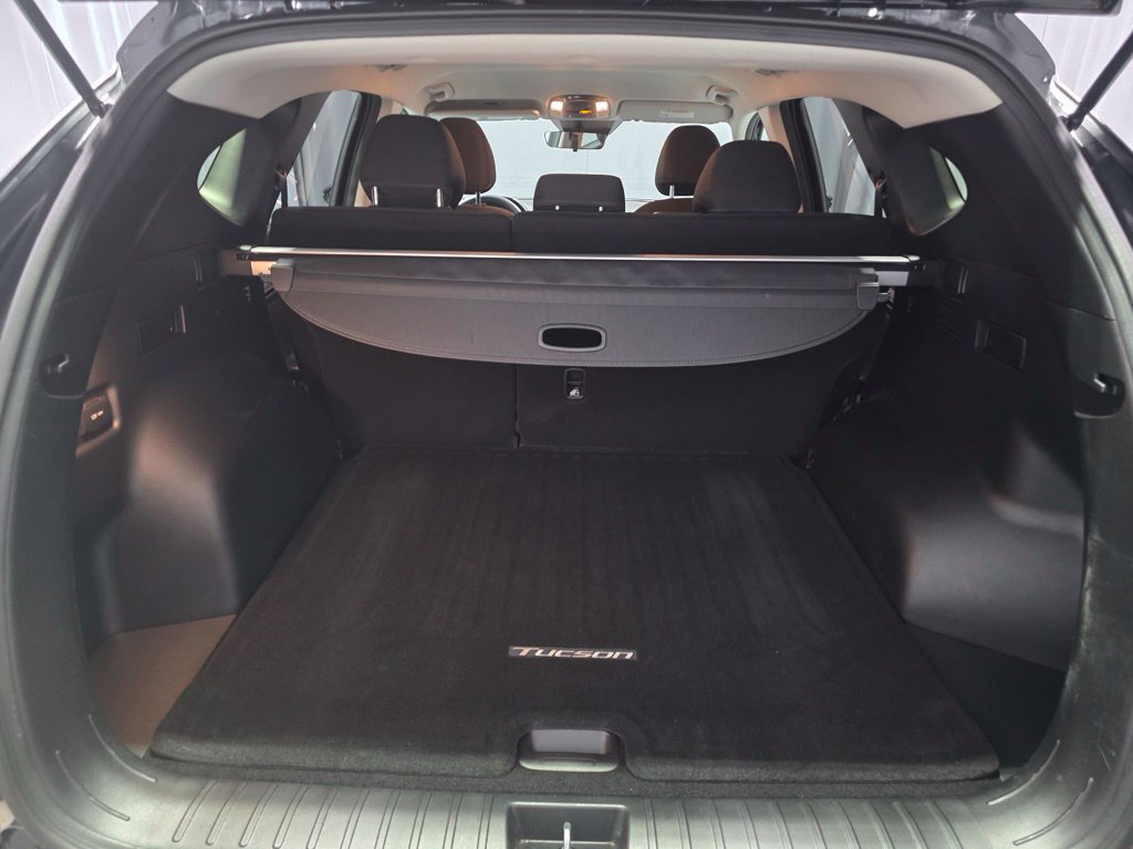 Used 2022 Hyundai Tucson SEL w/ Cargo Package FWD image 17