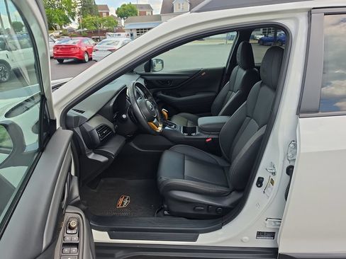 Used 2025 Subaru Outback Wilderness AWD/4WD image 10