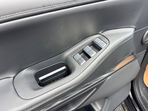 New 2026 Lincoln Navigator Premiere AWD/4WD image 12