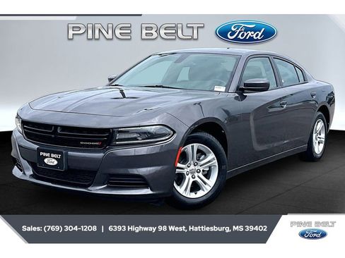 Used 2021 Dodge Charger SXT RWD image 10