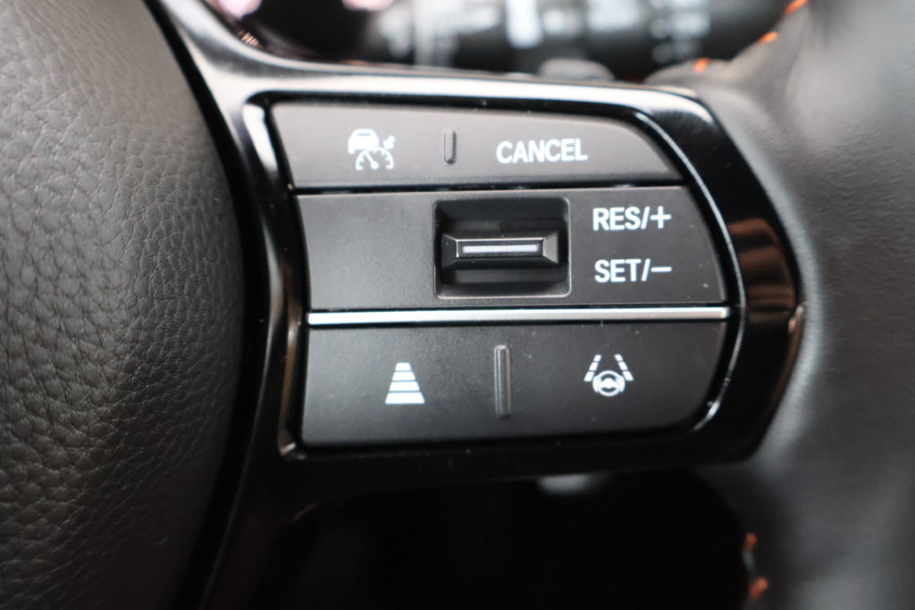Used 2025 Honda CR-V Sport Touring image 33