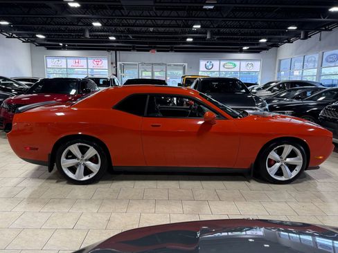 Used 2010 Dodge Challenger SRT8 w/ SRT Option Group II image 20