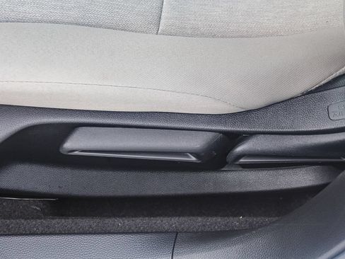 Certified 2023 Honda Accord LX image 22
