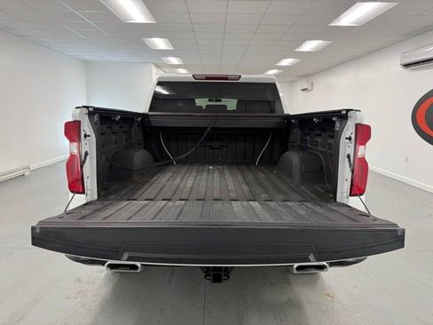 Used 2020 Chevrolet Silverado 1500 Custom Trail Boss w/ Custom Convenience Package image 8