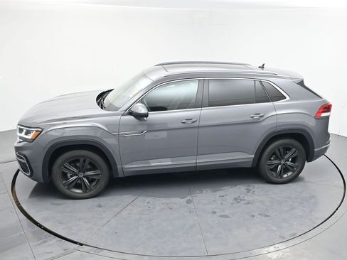 Used 2022 Volkswagen Atlas Cross Sport SEL R-Line w/ Cross Sport MDO Package image 30