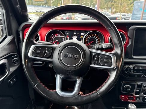 Used 2020 Jeep Wrangler Unlimited Rubicon w/ Advanced Safety Group AWD/4WD image 18