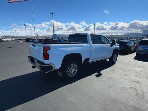 New 2025 Chevrolet Silverado 3500 LTZ w/ LTZ Convenience Package image 8