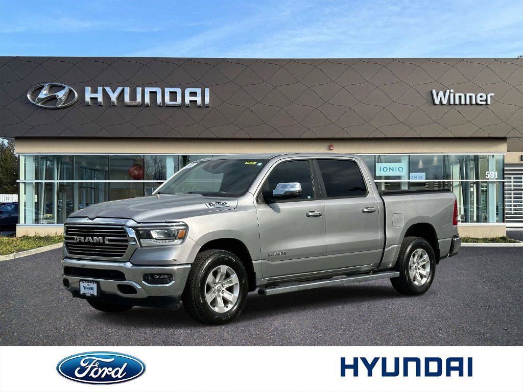 Used 2023 RAM 1500 Laramie AWD/4WD image 1