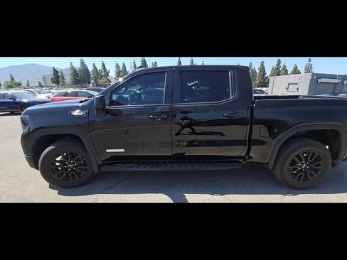 Used 2024 GMC Sierra 1500 Elevation AWD/4WD image 4