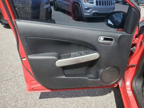 Used 2014 MAZDA MAZDA2 Sport image 16