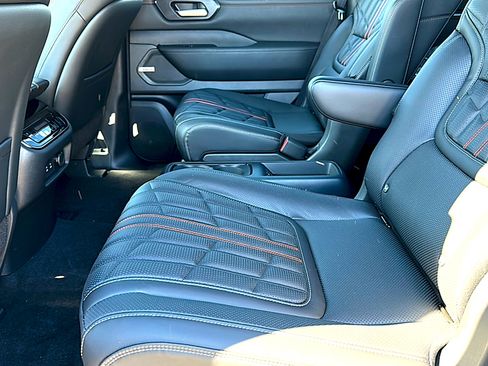 New 2026 Nissan Armada PRO-4X w/ Captain's Chari Seat Package image 15