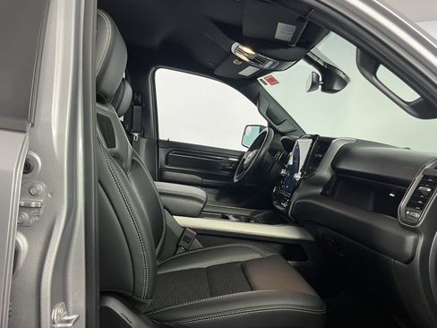 Used 2024 RAM 1500 Lone Star image 29
