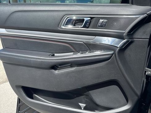 Used 2017 Ford Explorer Sport w/ Equipment Group 401A image 44