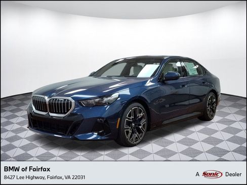 New 2026 BMW 550e xDrive w/ Executive Package image 1