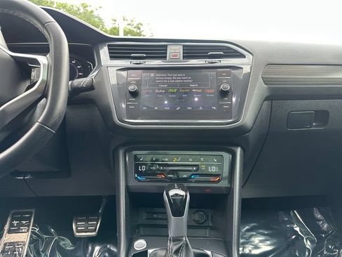 Used 2023 Volkswagen Tiguan SEL R-Line AWD/4WD image 24