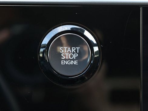 Used 2023 Lexus NX 250 FWD w/ Towing Package (2000 Lbs) image 33