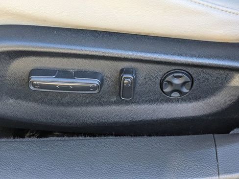 Used 2018 Honda Accord EX-L image 23