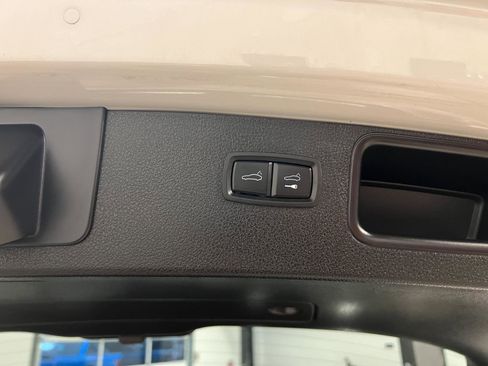 Used 2023 Porsche Macan GTS AWD/4WD image 33