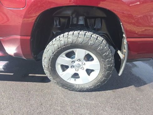 Used 2021 RAM 1500 Big Horn image 9