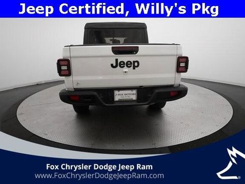 Certified 2021 Jeep Gladiator Willys image 24