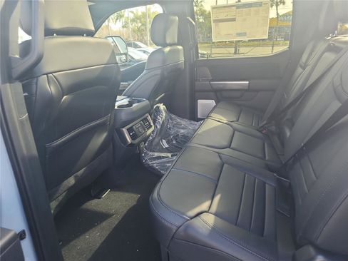 New 2026 Ford F250 Platinum image 20
