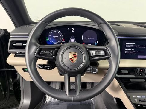 Certified 2025 Porsche Macan Electric RWD image 24