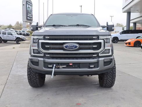 Used 2022 Ford F350 Platinum w/ Tremor Off-Road Package AWD/4WD image 9
