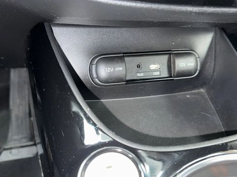 Used 2019 Kia Soul ! image 19