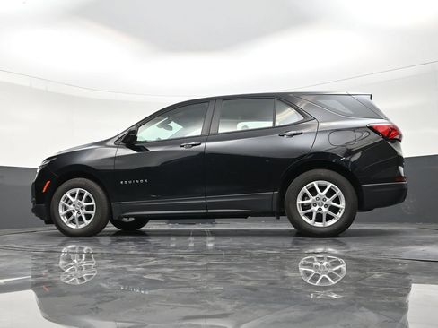 Used 2024 Chevrolet Equinox LS FWD image 21