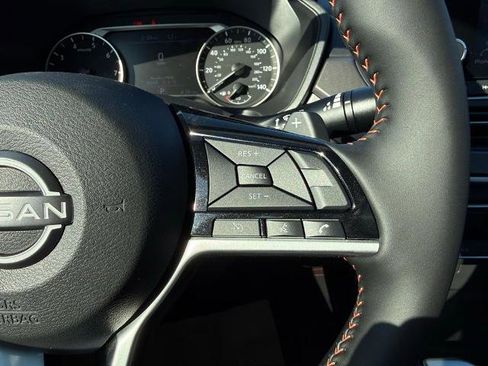 New 2025 Nissan Altima 2.5 SR image 23