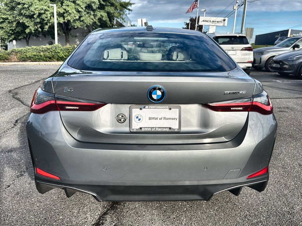 Used 2024 BMW i4 eDrive40 w/ Premium Package RWD image 13