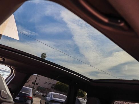 Certified 2025 BMW X3 M50 w/ Premium Package image 26