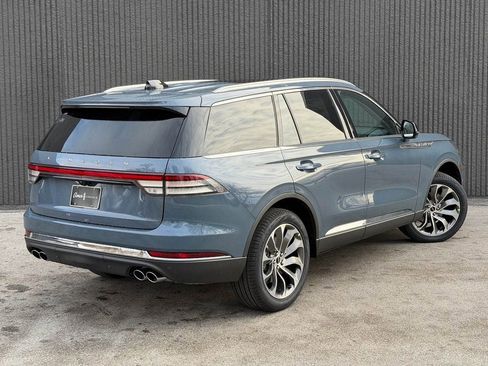 New 2026 Lincoln Aviator Reserve w/ Illumination Package image 4