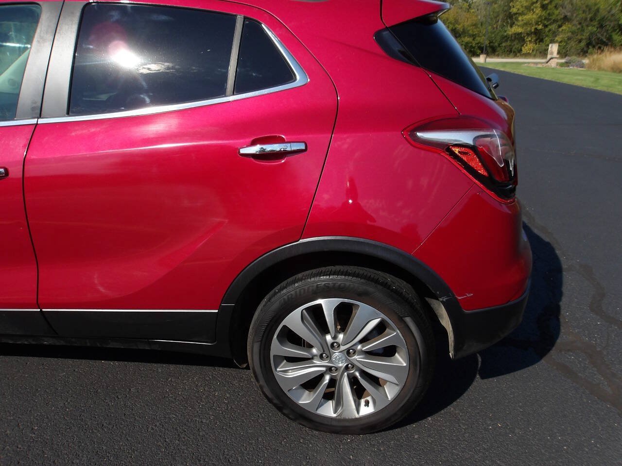 Used 2019 Buick Encore Preferred FWD image 34