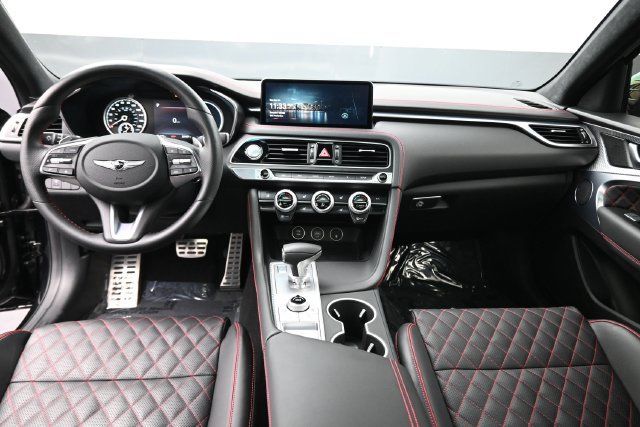 Used 2022 Genesis G70 3.3T w/ Sport Prestige Package AWD/4WD image 15