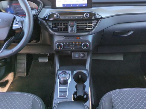 Used 2023 Ford Escape Active FWD image 18