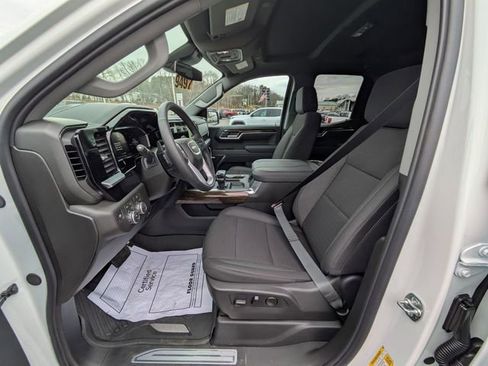 New 2026 GMC Sierra 1500 Elevation image 25