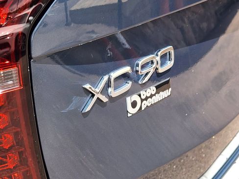 New 2026 Volvo XC90 B6 Plus w/ Protection Package AWD/4WD image 31