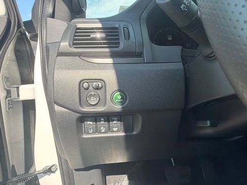 Used 2025 Honda Ridgeline TrailSport image 26