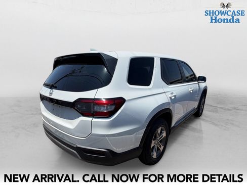 Used 2024 Honda Pilot EX-L image 5