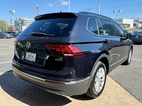 Used 2018 Volkswagen Tiguan SE image 7