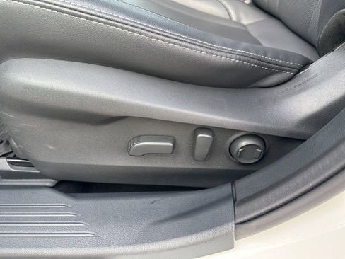 Used 2022 Subaru Legacy Limited image 23