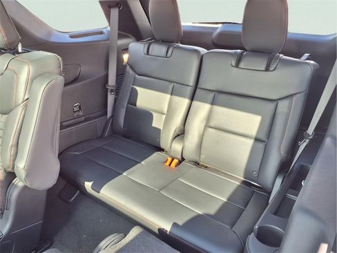 New 2026 Ford Explorer ST-Line image 22