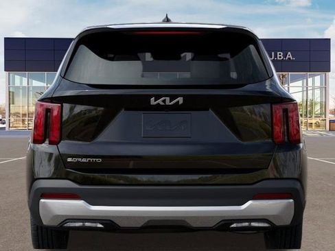 New 2026 Kia Sorento LX FWD image 13